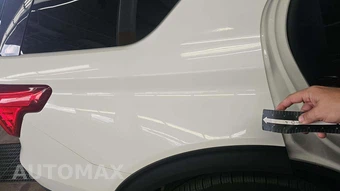 2023 Ford Explorer XLT - miniatura 34