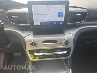 2023 Ford Explorer XLT - miniatura 11