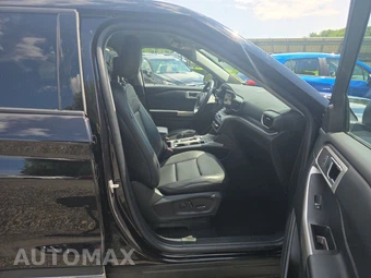 2023 Ford Explorer XLT - miniatura 8