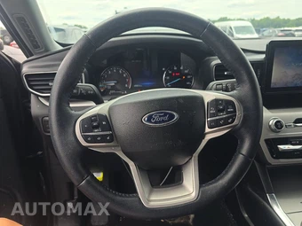 2023 Ford Explorer XLT – miniatura 10