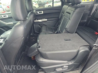 2023 Ford Explorer XLT – miniatura 13