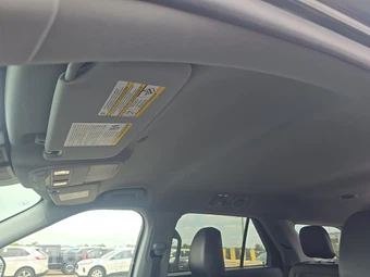 2023 Ford Explorer XLT – miniatura 17