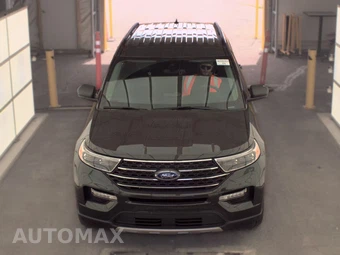 2023 Ford Explorer XLT – miniatura 2