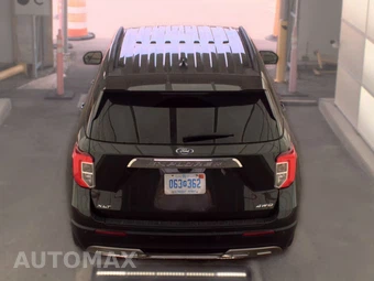 2023 Ford Explorer XLT – miniatura 5