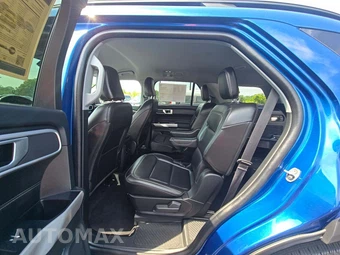 2023 Ford Explorer XLT - miniatura 10