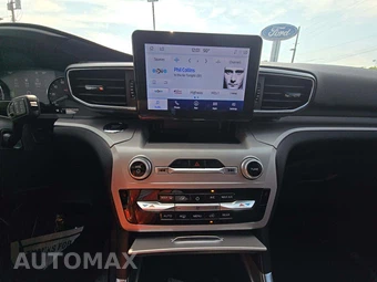 2023 Ford Explorer XLT - miniatura 7