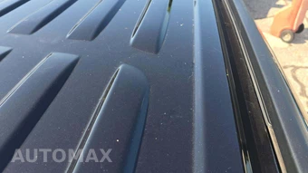 2023 Ford Explorer XLT - miniatura 24