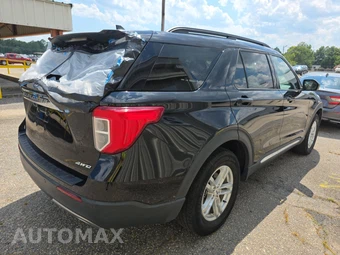 2023 Ford Explorer XLT - miniatura 4