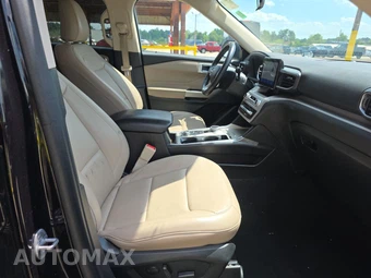 2023 Ford Explorer XLT - miniatura 8