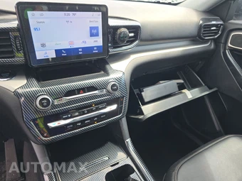 2023 Ford Explorer XLT – miniatura 11