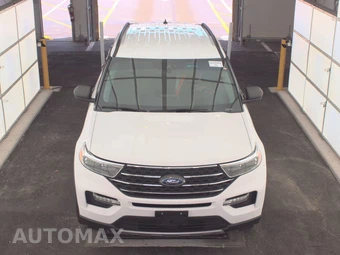 2023 Ford Explorer XLT – miniatura 2