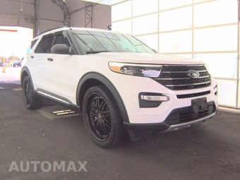 2023 Ford Explorer XLT – miniatura 3