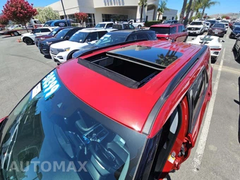 2023 Ford Explorer XLT - miniatura 12