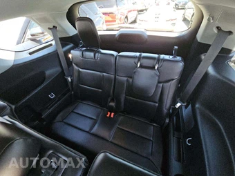 2023 Ford Explorer XLT - miniatura 14