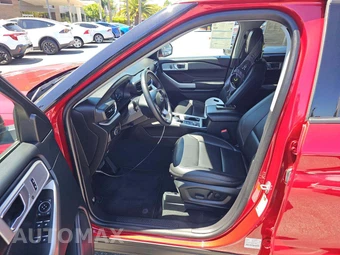 2023 Ford Explorer XLT - miniatura 6