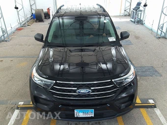 2023 Ford Explorer XLT - miniatura 2