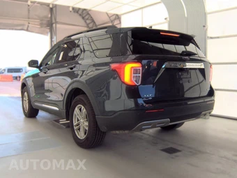 2023 Ford Explorer XLT - miniatura 2