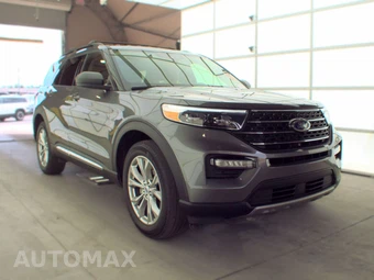 2023 Ford Explorer XLT - miniatura 3