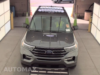 2023 Ford Explorer XLT - miniatura 30