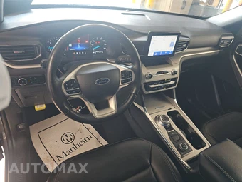 2023 Ford Explorer XLT - miniatura 6