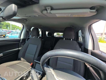 2023 Ford Explorer XLT - miniatura 8