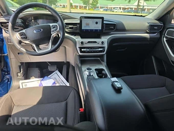 2023 Ford Explorer XLT - miniatura 10