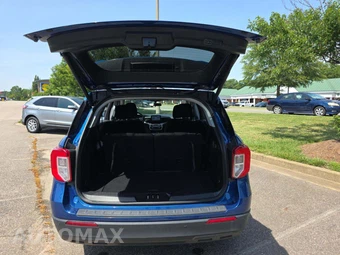2023 Ford Explorer XLT - miniatura 15