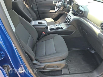 2023 Ford Explorer XLT - miniatura 19