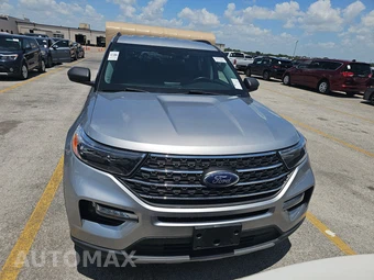 2023 Ford Explorer XLT – miniatura 2