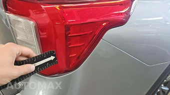 2023 Ford Explorer XLT - miniatura 25