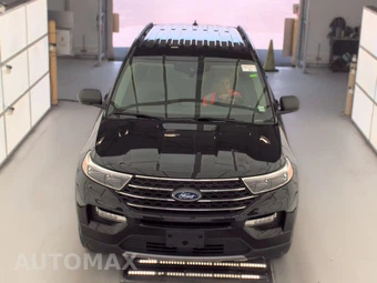 2023 Ford Explorer XLT - miniatura 29