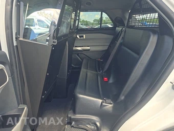 2023 Ford Explorer XLT - miniatura 13