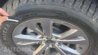 2023 Ford Explorer XLT - miniatura 23
