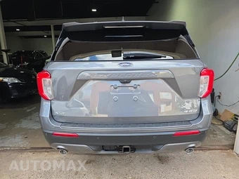 2023 Ford Explorer XLT - miniatura 5