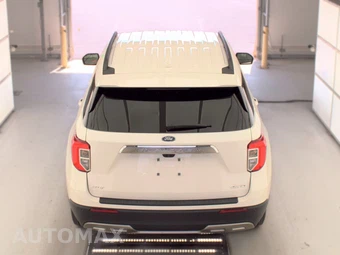 2023 Ford Explorer XLT - miniatura 24