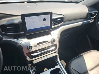 2023 Ford Explorer XLT - miniatura 6