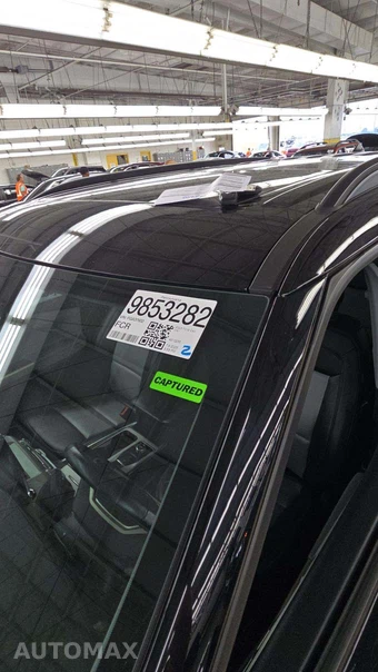 2023 Ford Explorer XLT - miniatura 13