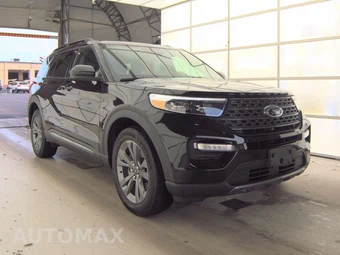 2023 Ford Explorer XLT - miniatura 3