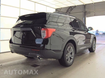 2023 Ford Explorer XLT - miniatura 4