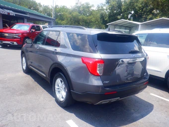 2023 Ford Explorer XLT - miniatura 14