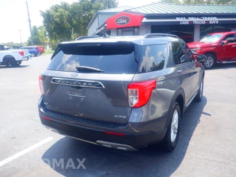 2023 Ford Explorer XLT - miniatura 16