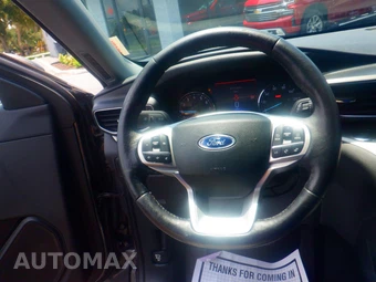 2023 Ford Explorer XLT - miniatura 24