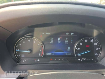 2023 Ford Explorer XLT - miniatura 6