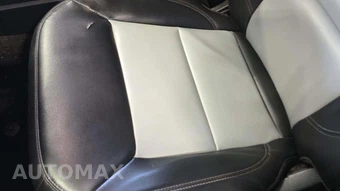 2023 Ford Explorer XLT – miniatura 25