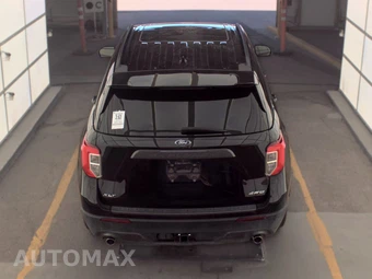 2023 Ford Explorer XLT – miniatura 5