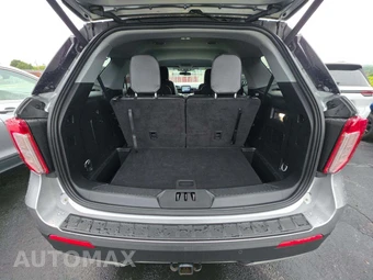 2023 Ford Explorer XLT - miniatura 15