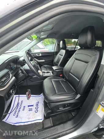 2023 Ford Explorer XLT - miniatura 6