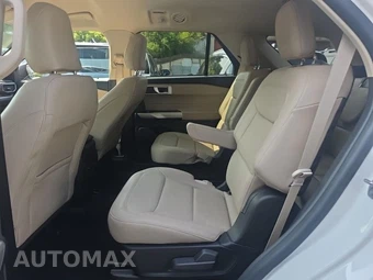 2023 Ford Explorer XLT - miniatura 16