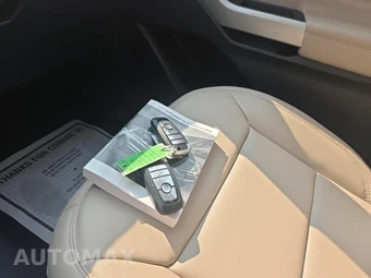2023 Ford Explorer XLT - miniatura 22