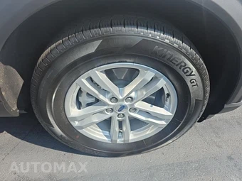2023 Ford Explorer XLT - miniatura 9